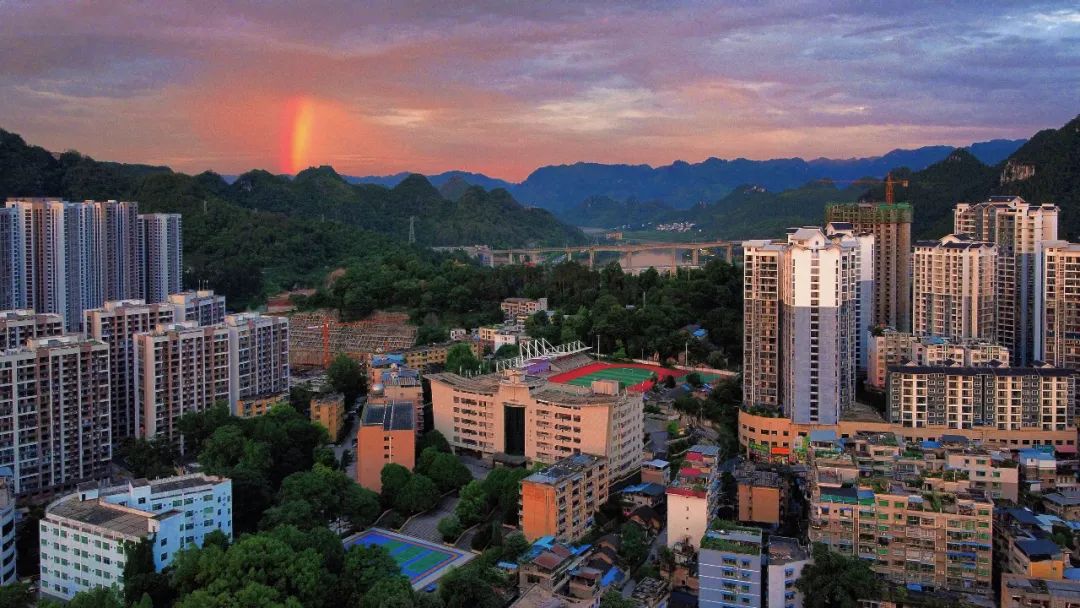 除了梵净山还能玩什么游戏,铜仁除了梵净山还有什么旅游景点