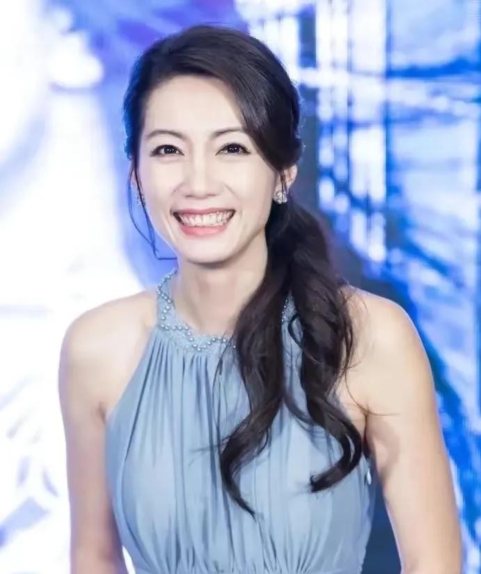 湾湾女海王林韦君：29年劈腿14任男友，如今45岁无人敢爱