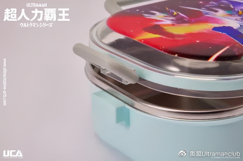 「奥盟代购」奥特曼亲子足球保卫战