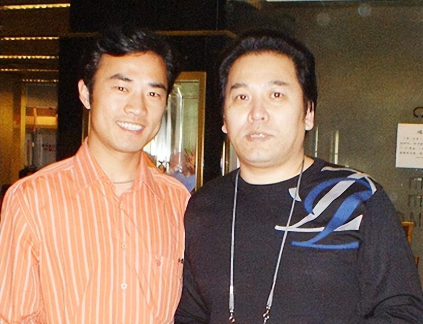 佟铁鑫：一婚娶歌手金曼生下儿子，二婚娶带娃林丹诗，如今咋样