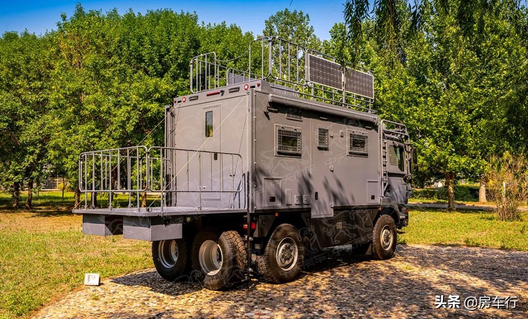 价格低的b级越野房车,顶级超重型越野房车蓝牌