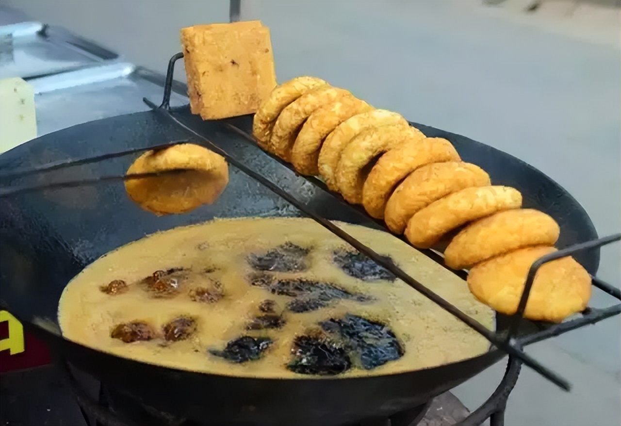 舌尖之旅桂林米粉,舌尖之旅带你揭秘特色小吃卷粉