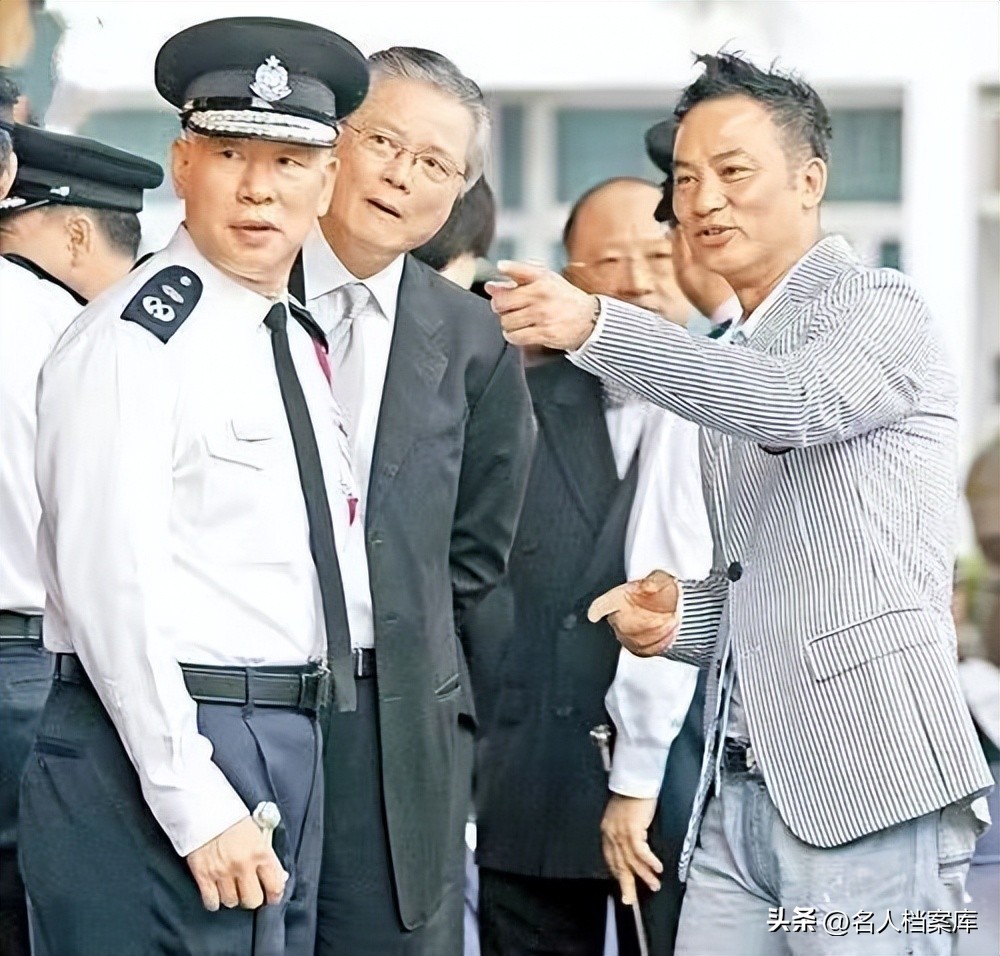他是香港黑道惹不起的人，向华强都得给他三分薄面，却被当众刺伤