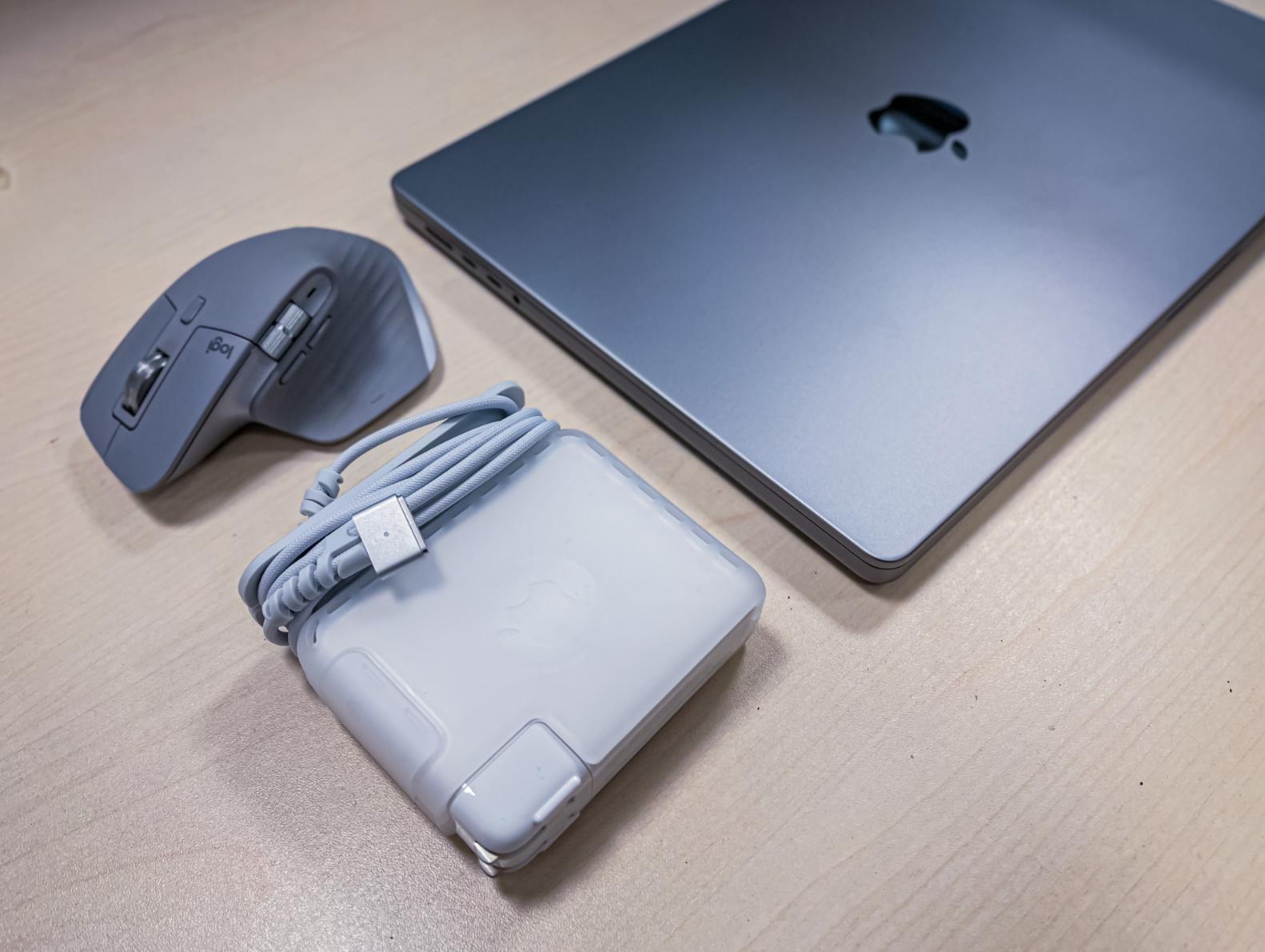 2021款16寸m1maxmacbookpro,macbookpro202114和16怎么选