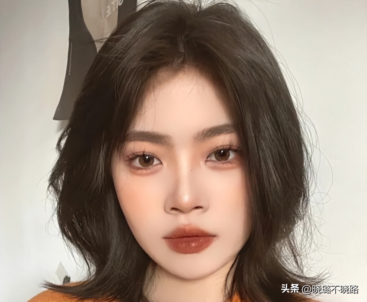 鱼尾发型中长发,鱼尾发型适合什么刘海女