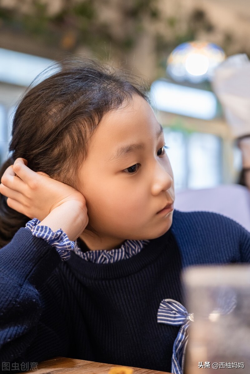 一年级小孩数字老是写错,一年级孩子数字写反