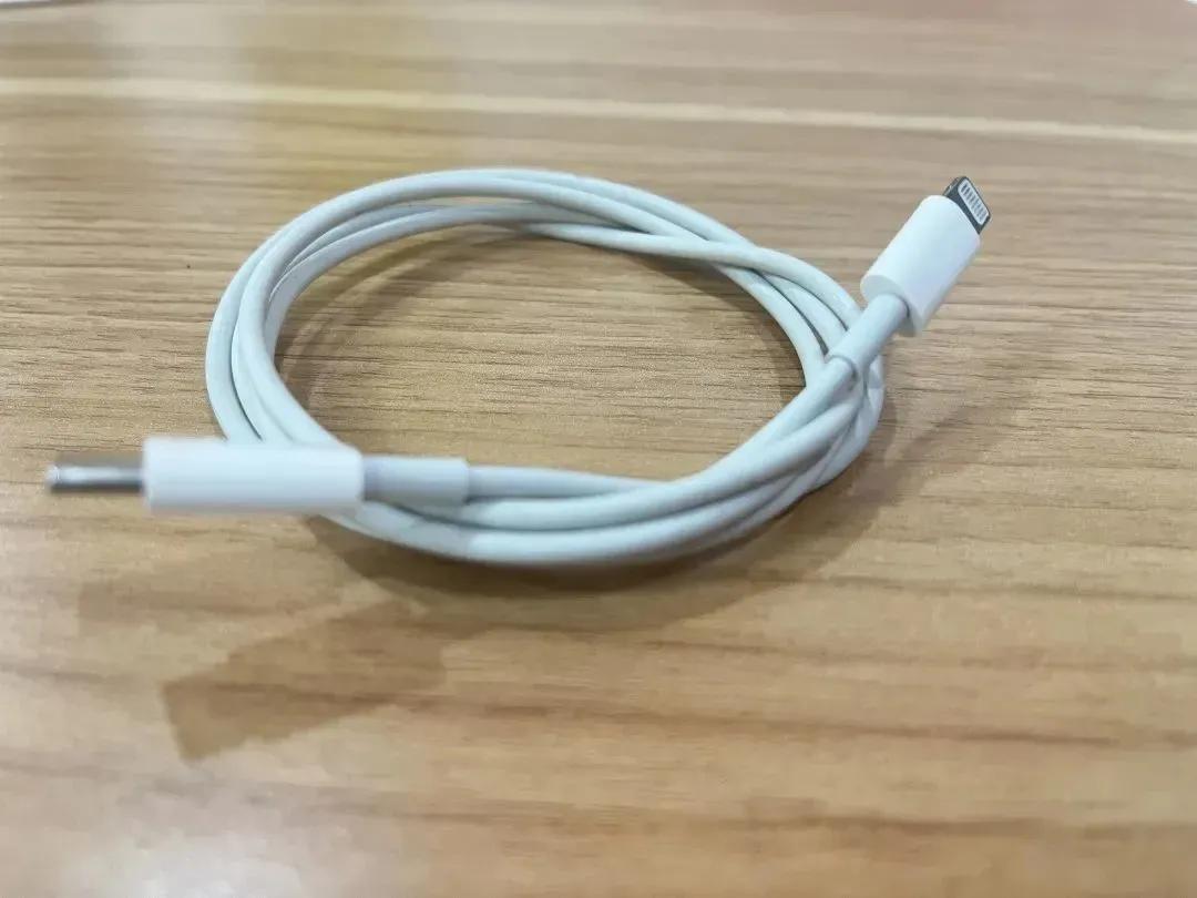 苹果手机突然充电好慢怎么回事,刚换的手机电池充电慢什么原因