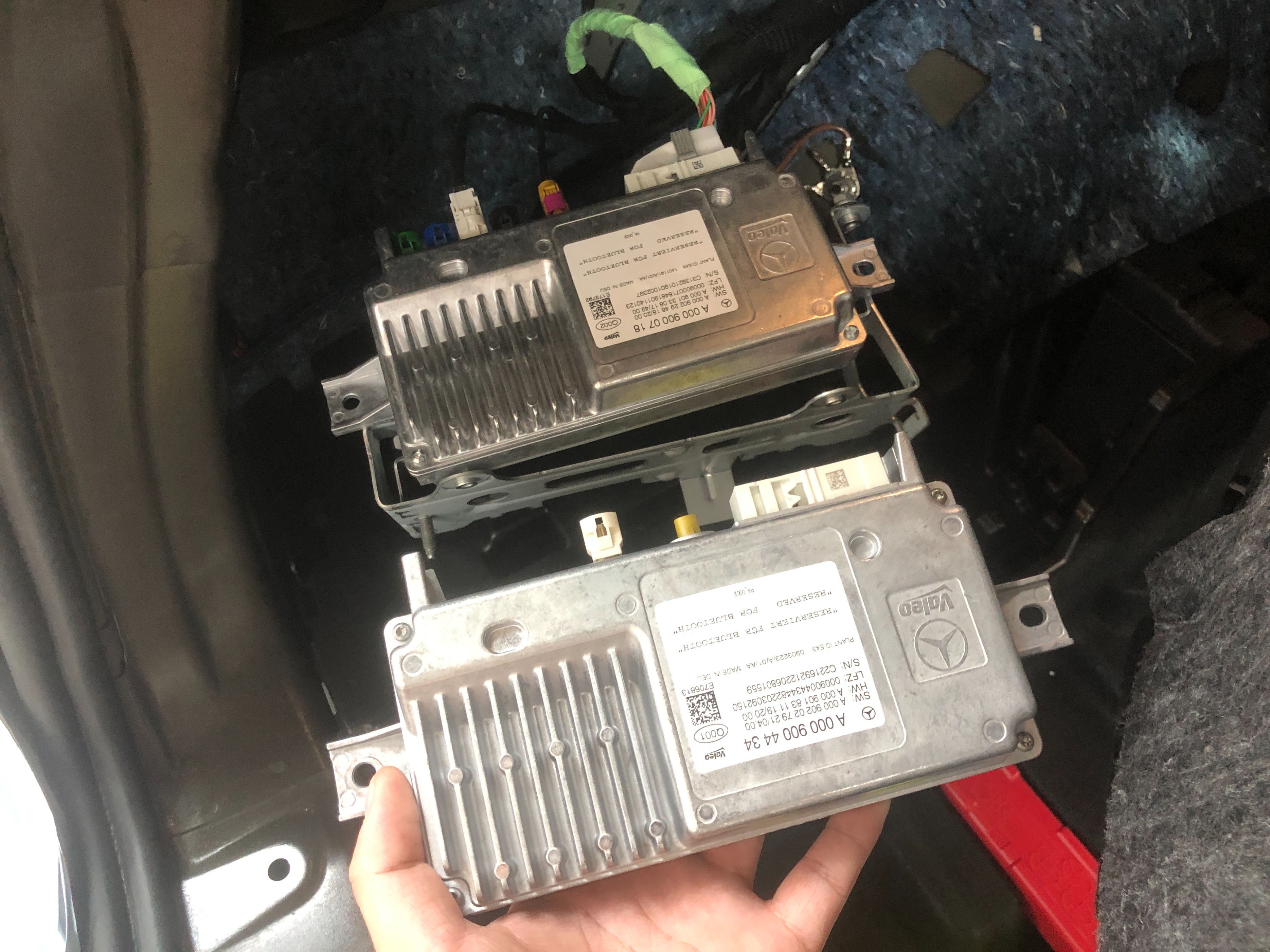 新车落地第一站，22款奔驰GLC300升级360全景影像，防止小剐小蹭