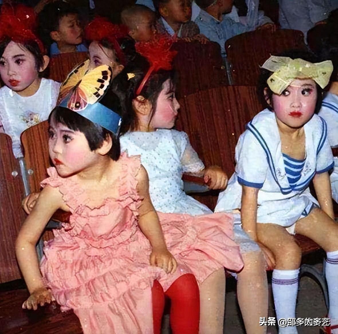 日军日记：*安妇慰**不服从管教，我很愤怒，用*刀刺**插入她的*体下**