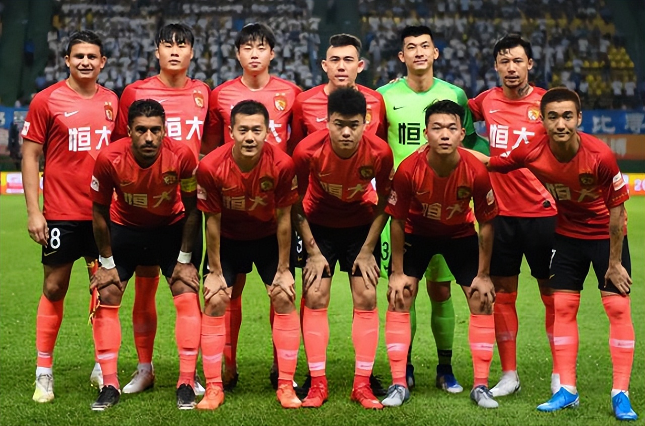 恒大冰泉10个亿打广告,恒大冰泉为什么要重新定位