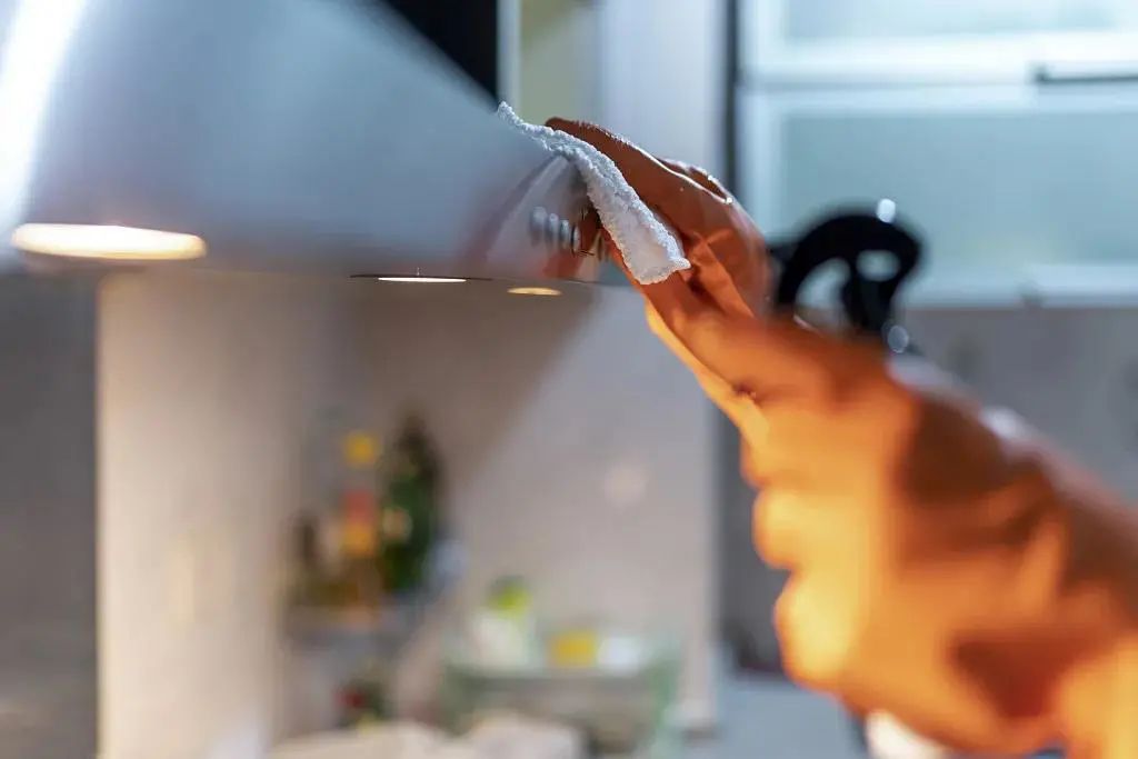 油烟机自清洗和免拆洗有什么区别,油烟机自动清洗和免拆洗有啥区别