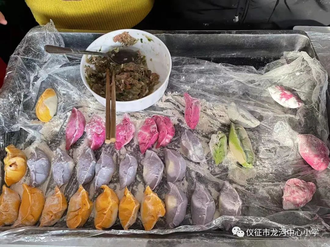 榫欐渤灏忓鍏冩棪,榫欐渤灏忓鍏冩棪鑱旀鏅氫細