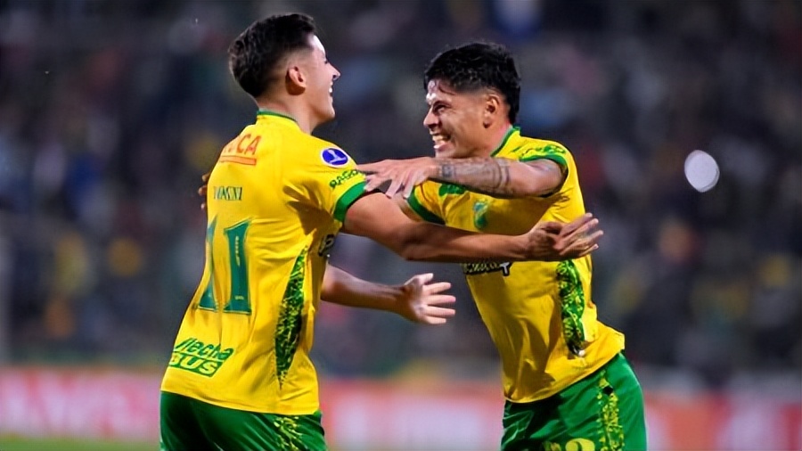 足球美洲杯秘鲁,足球鸿福