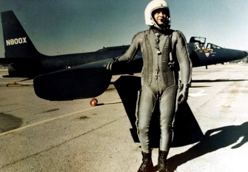 苏联红场阅兵u2侦察机,红场阅兵打下美国侦察机