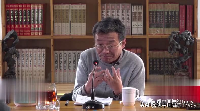 一个简单的问题歌曲舞蹈教学,一个简单的问题什么是爱情