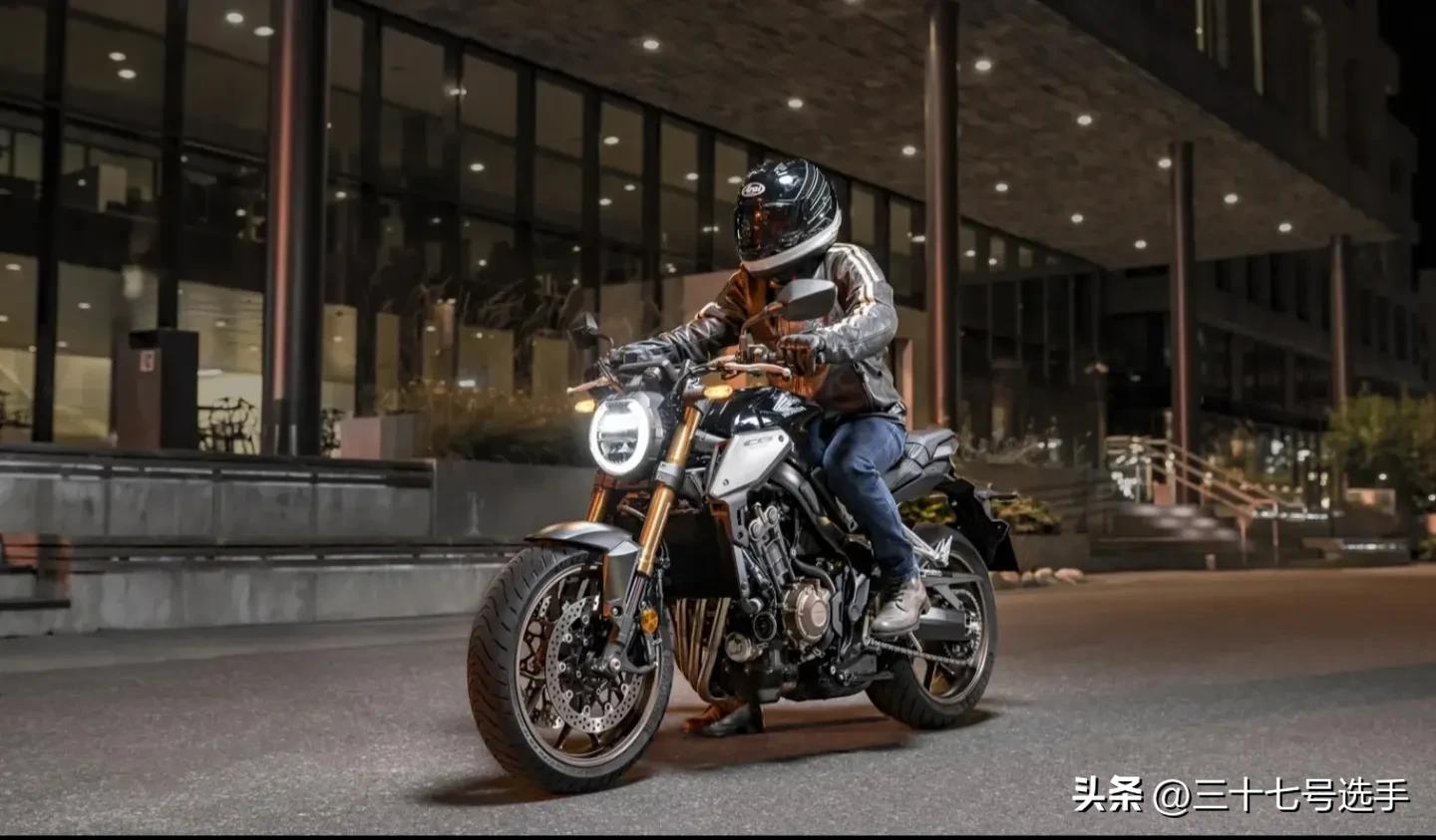 三万左右四缸性价比最高的摩托车,最便宜的合资品牌四缸摩托车