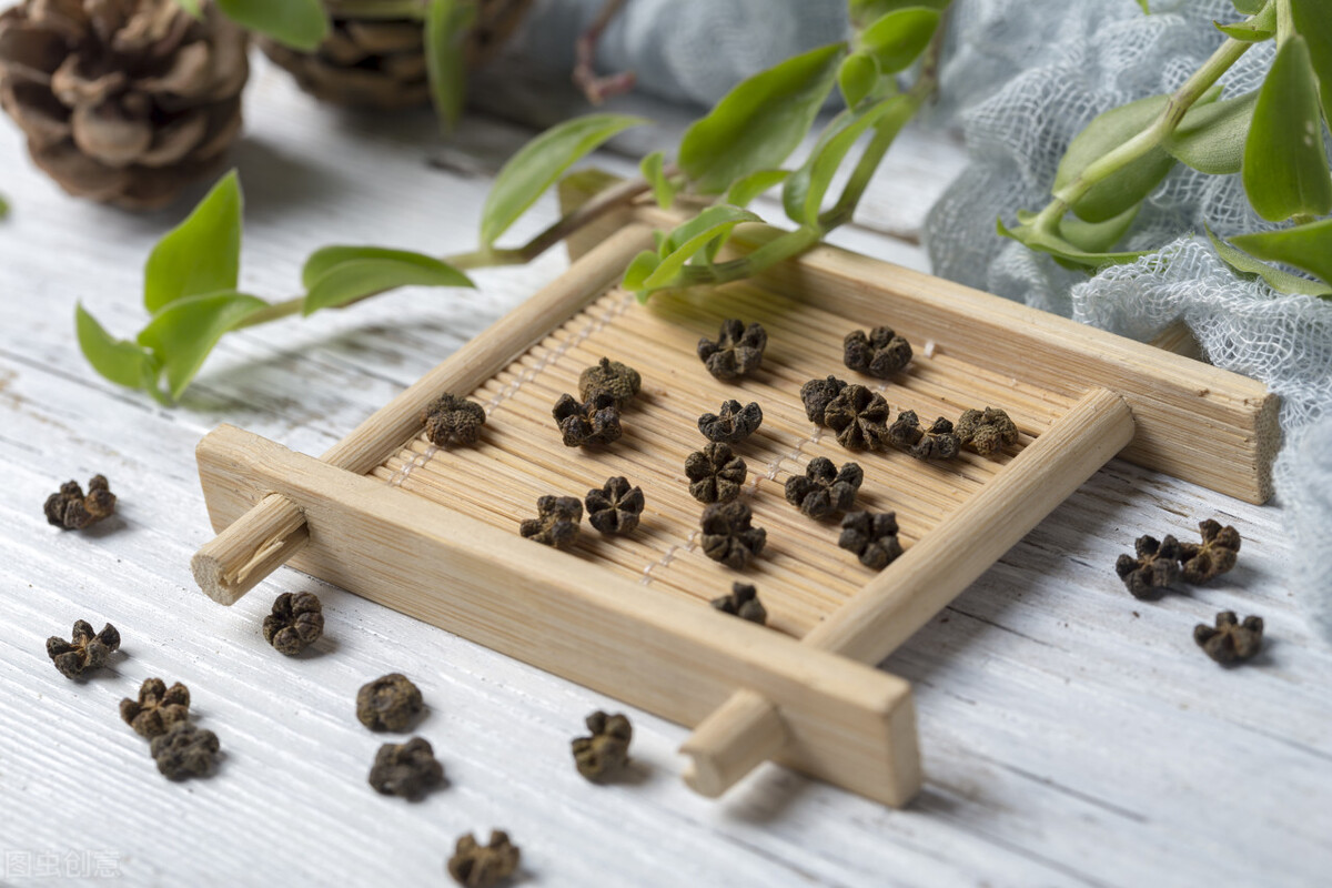 肝火旺引起的胃火口臭吃什么中药,肝火胃痛吃什么中药