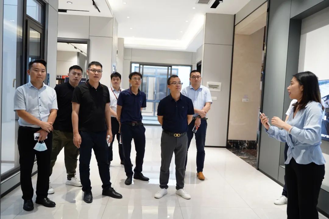 帝奥斯门窗和皇派门窗,博皇家居欢迎光临