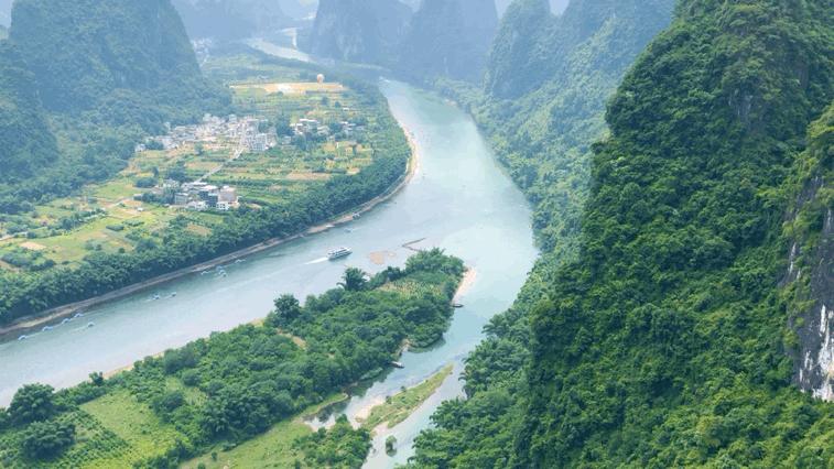 打飞的都要去坐的动车,怎么每站都这么好看