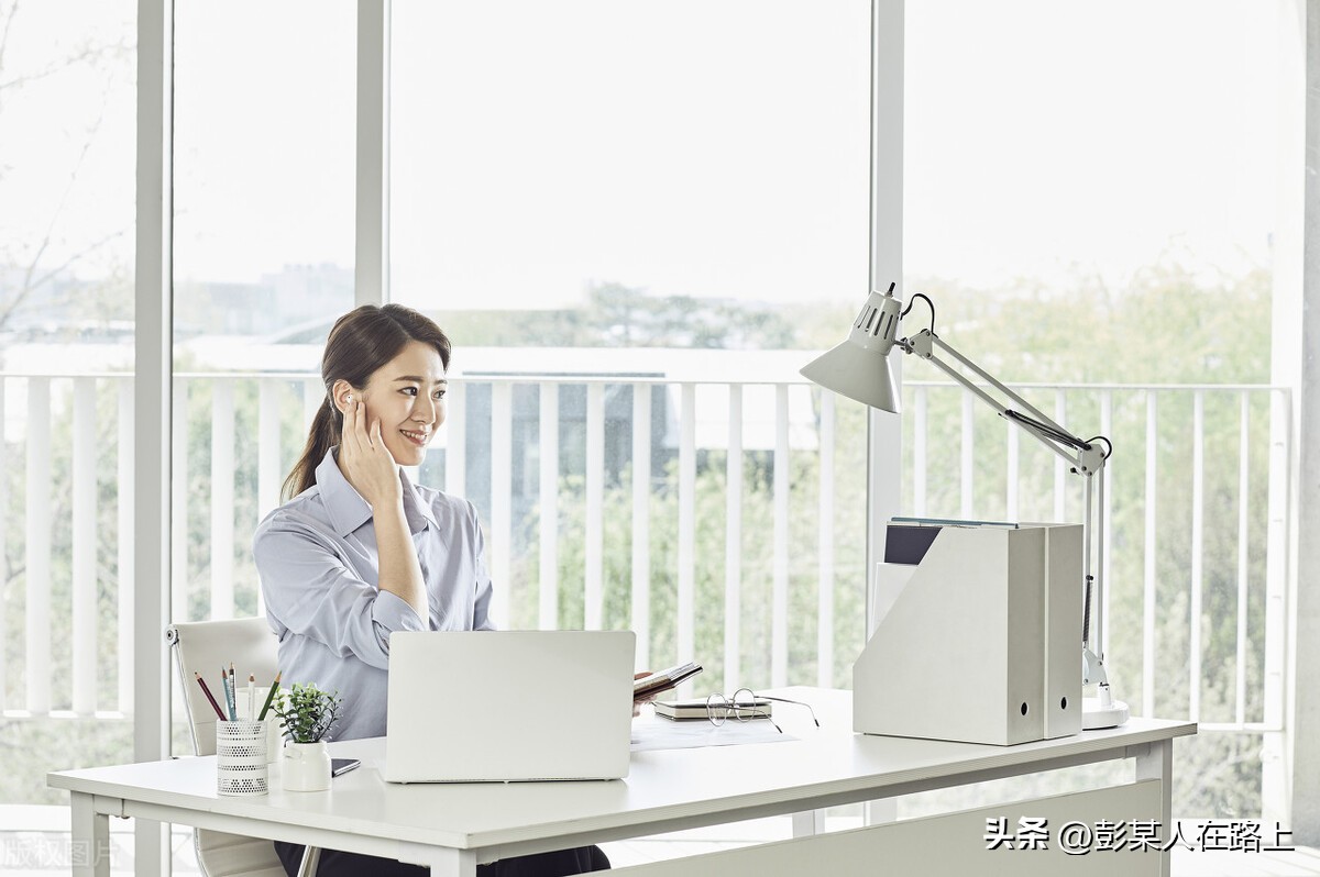 董事长总裁ceo谁是老大,公司里董事长ceo总裁总经理谁官大