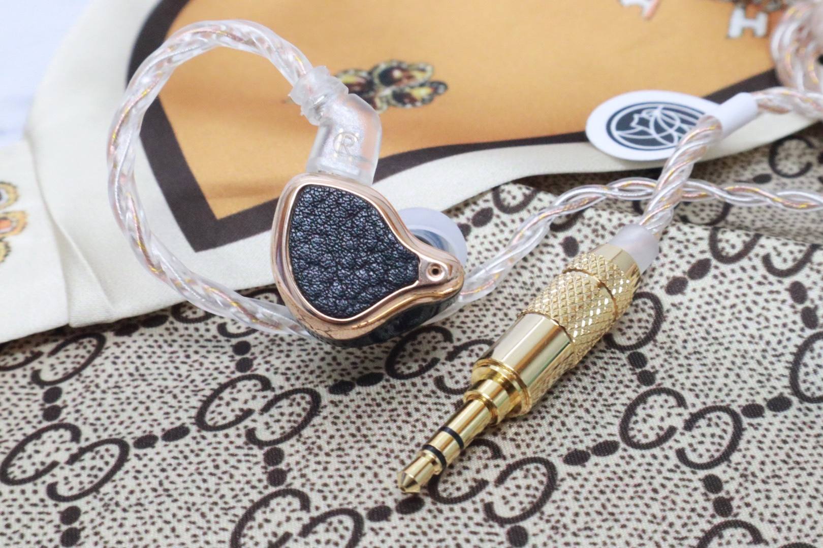 锦瑟香也耳机蓝牙可换线,锦瑟香也蓝牙耳机测评