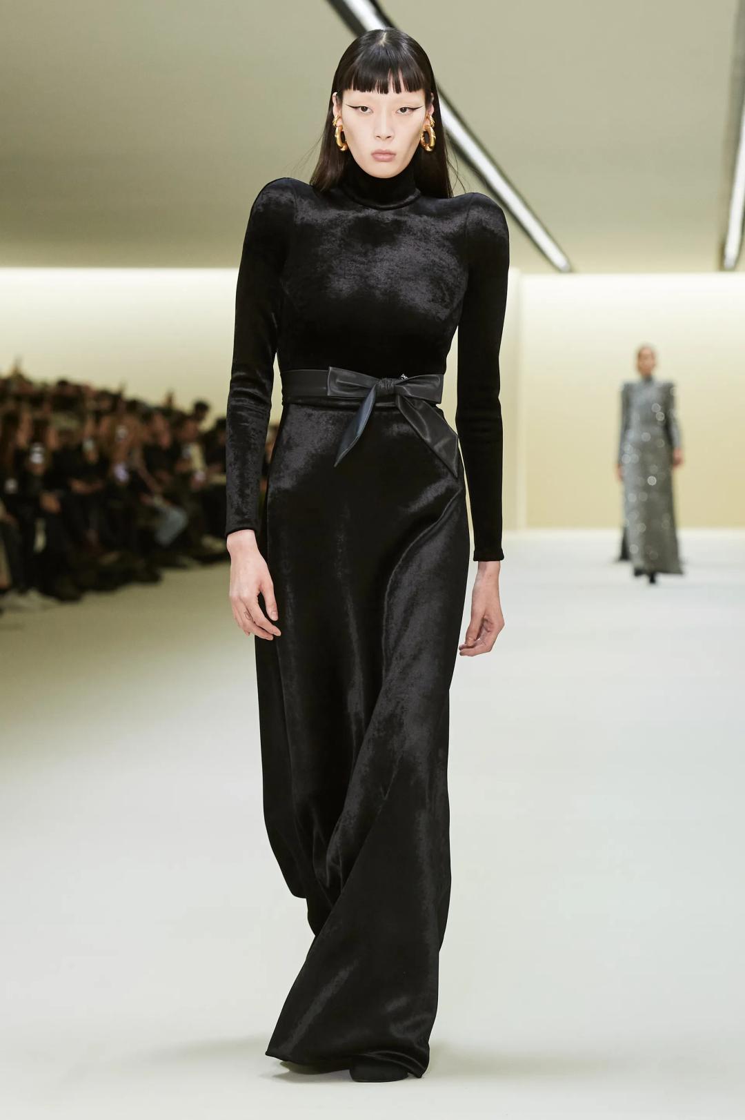 2023秋冬伦敦时装周收官,2022秋冬巴黎时装周什么时候开始