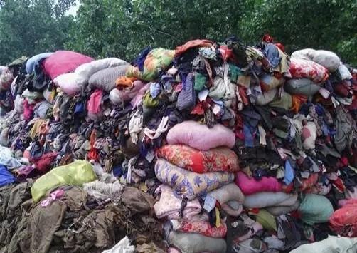 二手衣服出口货源和销路,废旧衣服回收生意