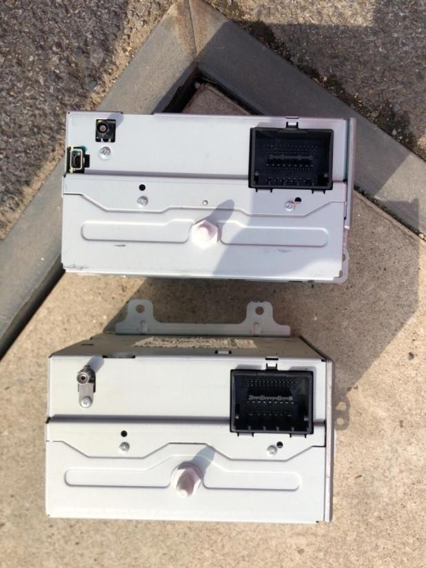 动手换车机,汽车换cd机视频教程