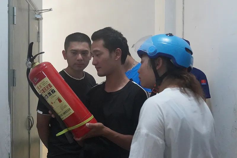 暑期培训机构消防安全无小事,消防安全培训正在直播