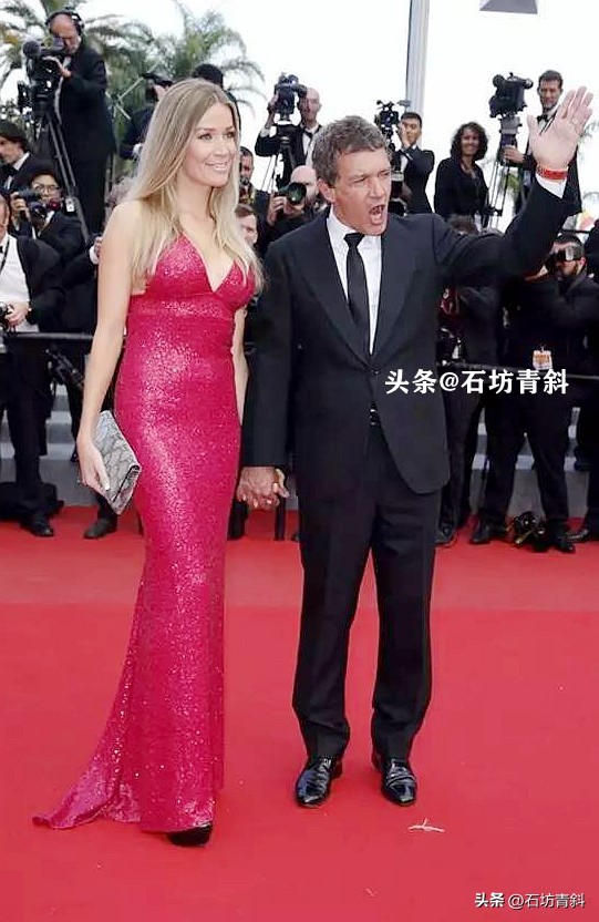 佐罗劫富济贫,佐罗结过几次婚