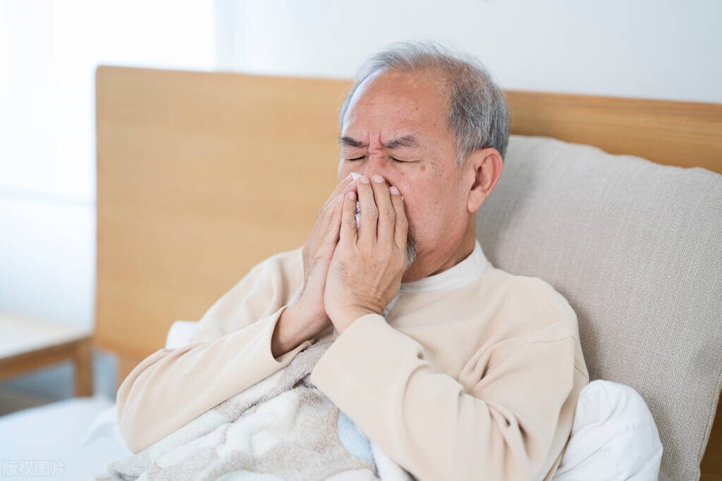 甲流愈后引起的鼻塞吃什么中成药,甲流后咳嗽无痰嗓子发干中成药