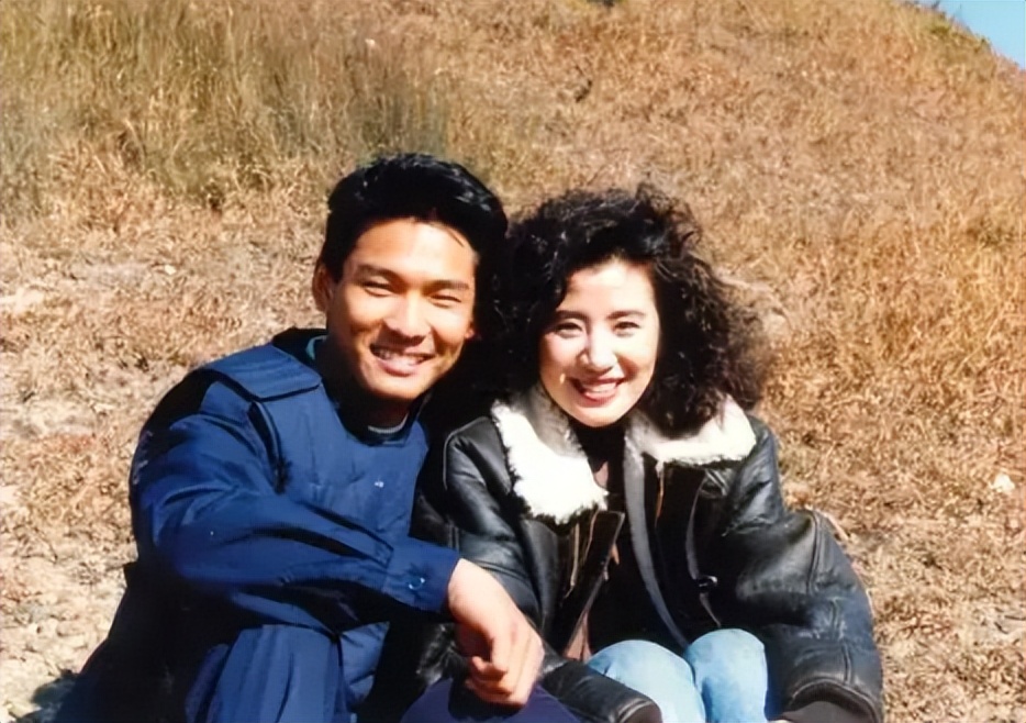 杜德伟为什么没选四大天王,杜德伟为什么不红了