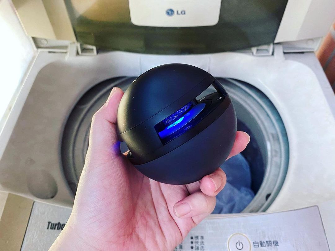 衣服洗完沾满毛絮怎么办？教你这么做，衣服洁净如新，真省事