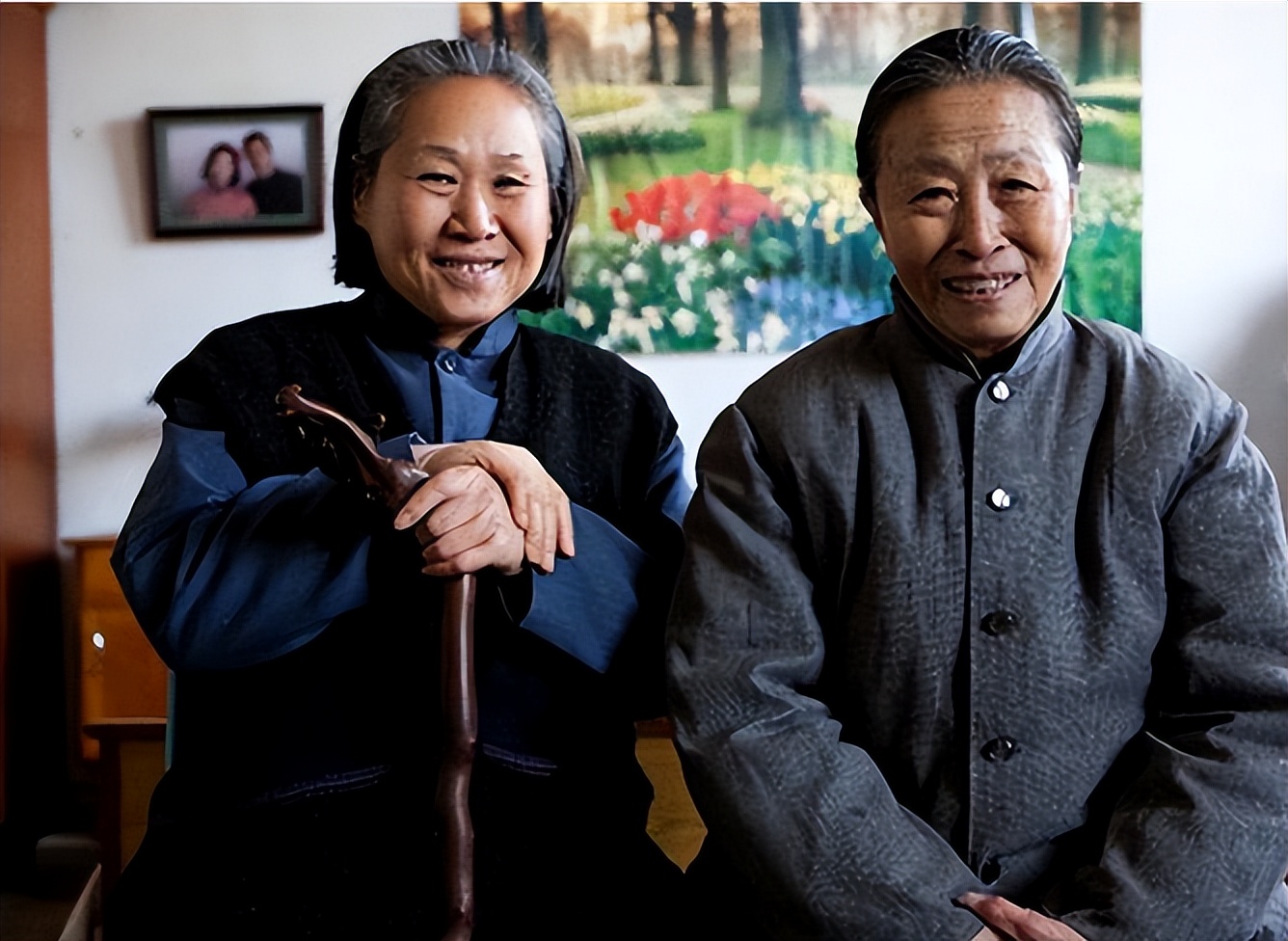 苇青演疯老太太,老太太演员苇青