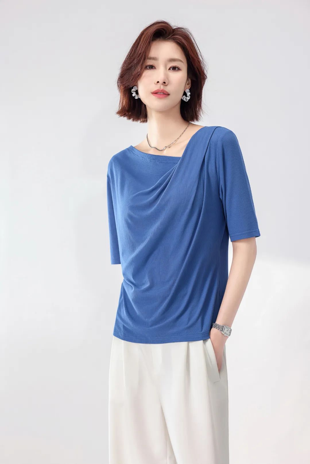 又显白又好看的t恤,什么t恤耐穿又好看