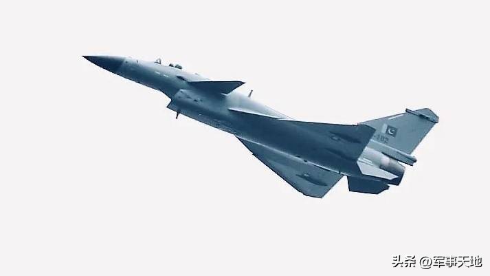 巴飞行员对歼10c评价,油管评歼10c真正的空中格斗战机