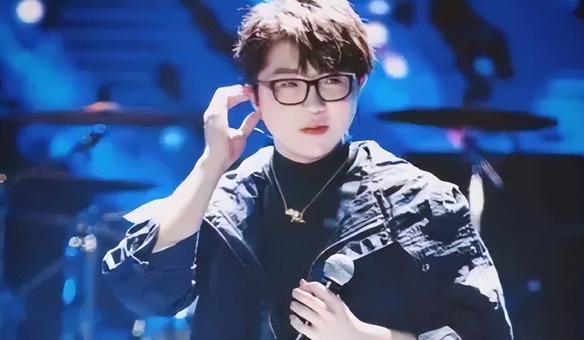 毛不易薛之谦怼人名场面合集,薛之谦毛不易才华战胜资本的故事