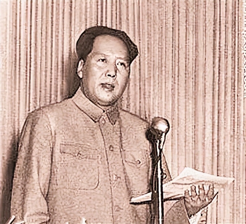 1969年国家面临苏联核威胁，毛主席下令：领导人撤出首都