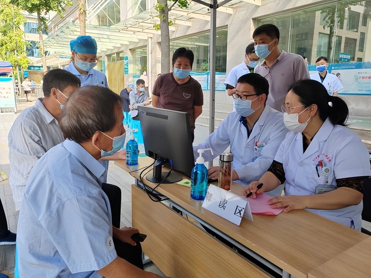 肺癌防治筛查先行,郑州市开展免费肺癌筛查