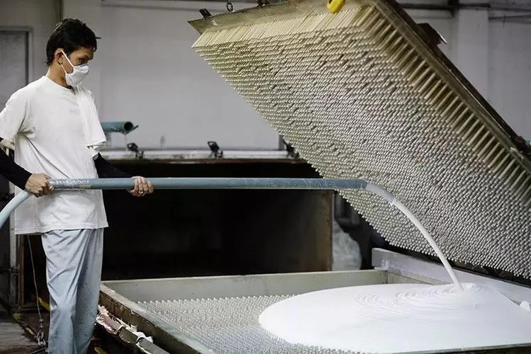 负离子乳胶枕是忽悠吗,那么火的乳胶枕真的对人体有益吗