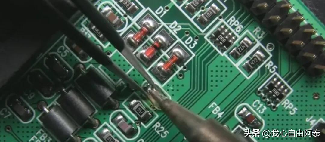 空调一级变频和三级变频什么区别,变频空调省电还是不变频空调省电