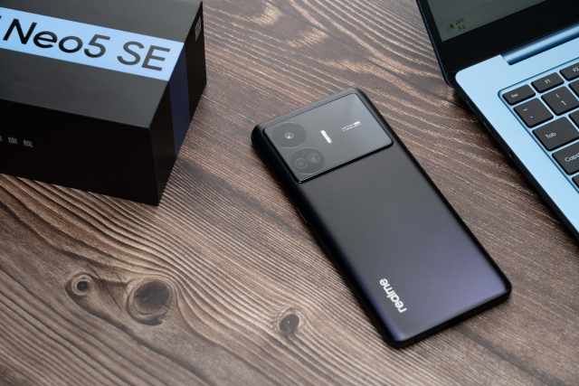 高考结束618迎购机高潮，这三款适合准大学生，越级体验流畅四年