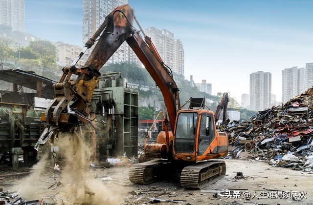 线上回收废品前景,智能废品回收机前景如何