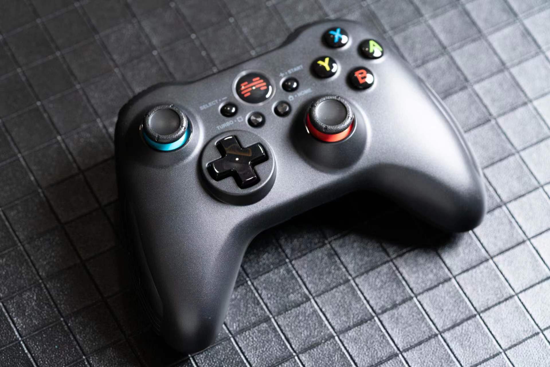 switchpro手柄国产平替雷神,switchpro手柄和北通阿修罗