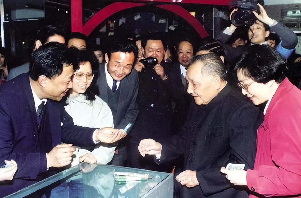 前日本外相回忆与邓公谈*鱼岛钓**问题：谈完他悠哉悠哉，我全身瘫软