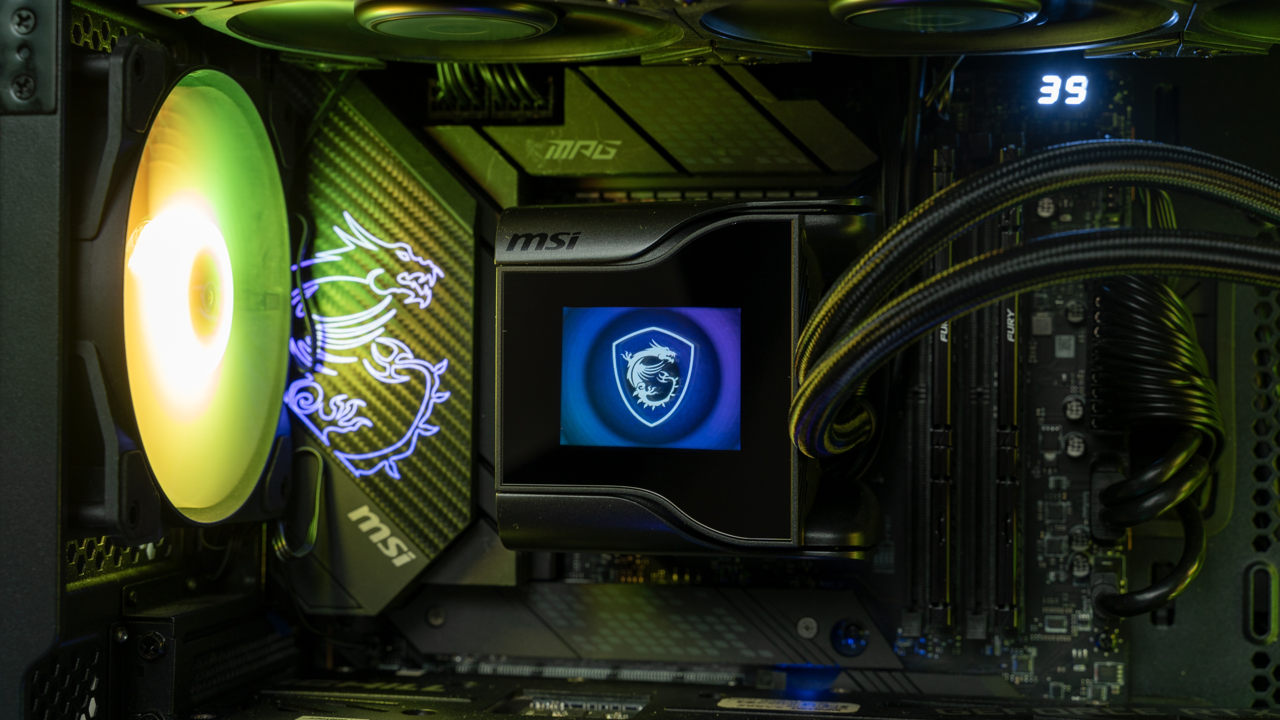 微星s360水冷压得住i9149吗,微星megs360