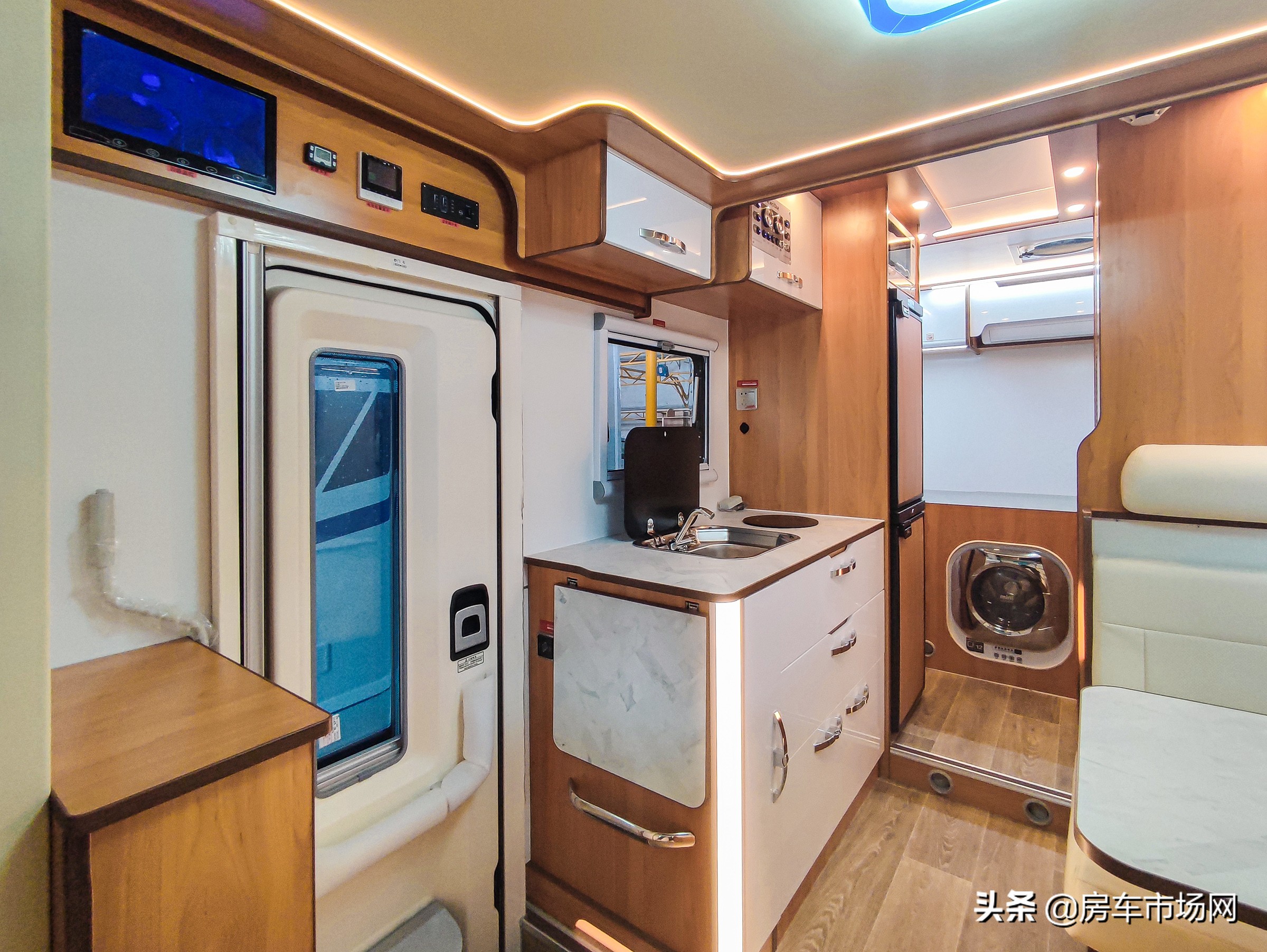 最便宜五十铃四驱轻卡房车,不带额头的五十铃轻卡房车