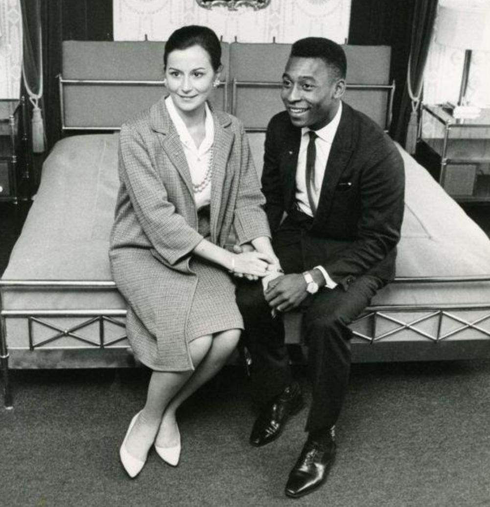 风流一生，比球技更精彩的，是球王贝利的荒唐情史