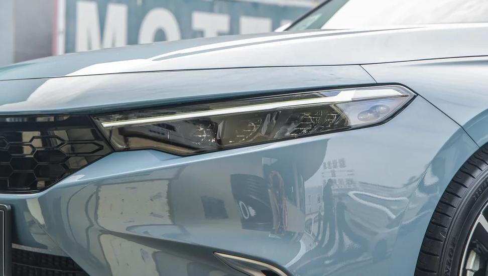 轩逸纯电车怎么选,轩逸和电车怎么选