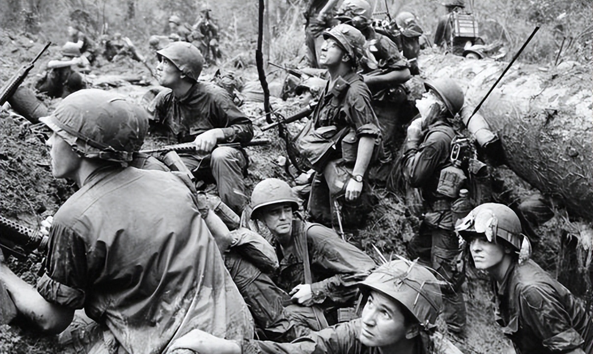 “外交奇葩”越南，被美国侵略20多年，为何还是热衷于投靠美国